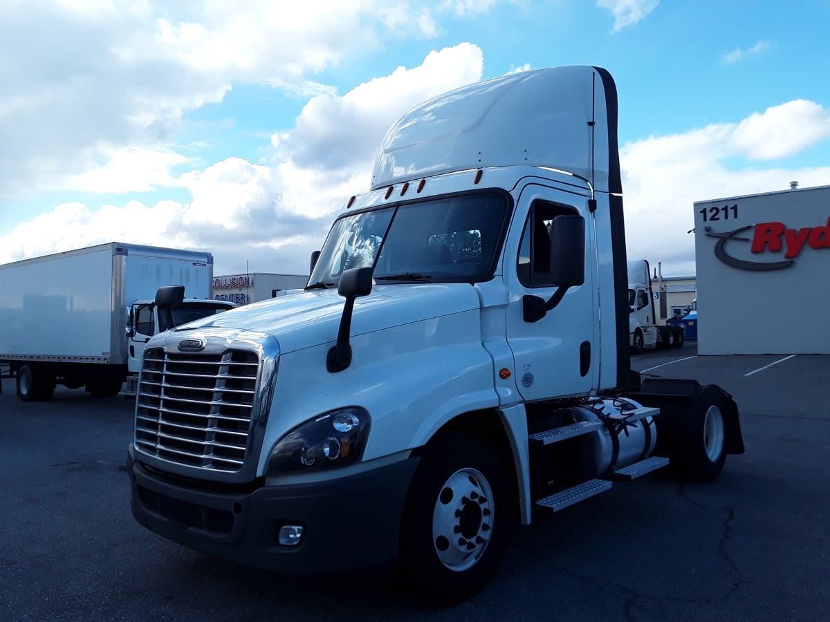 2019 Freightliner/Mercedes CASCADIA 125 869631