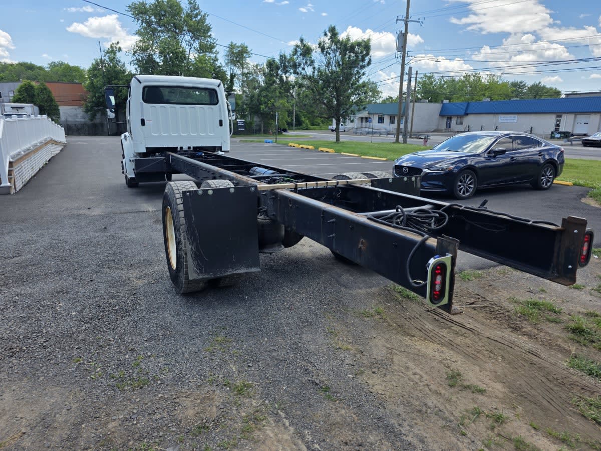 2019 Freightliner/Mercedes M2 106 869723
