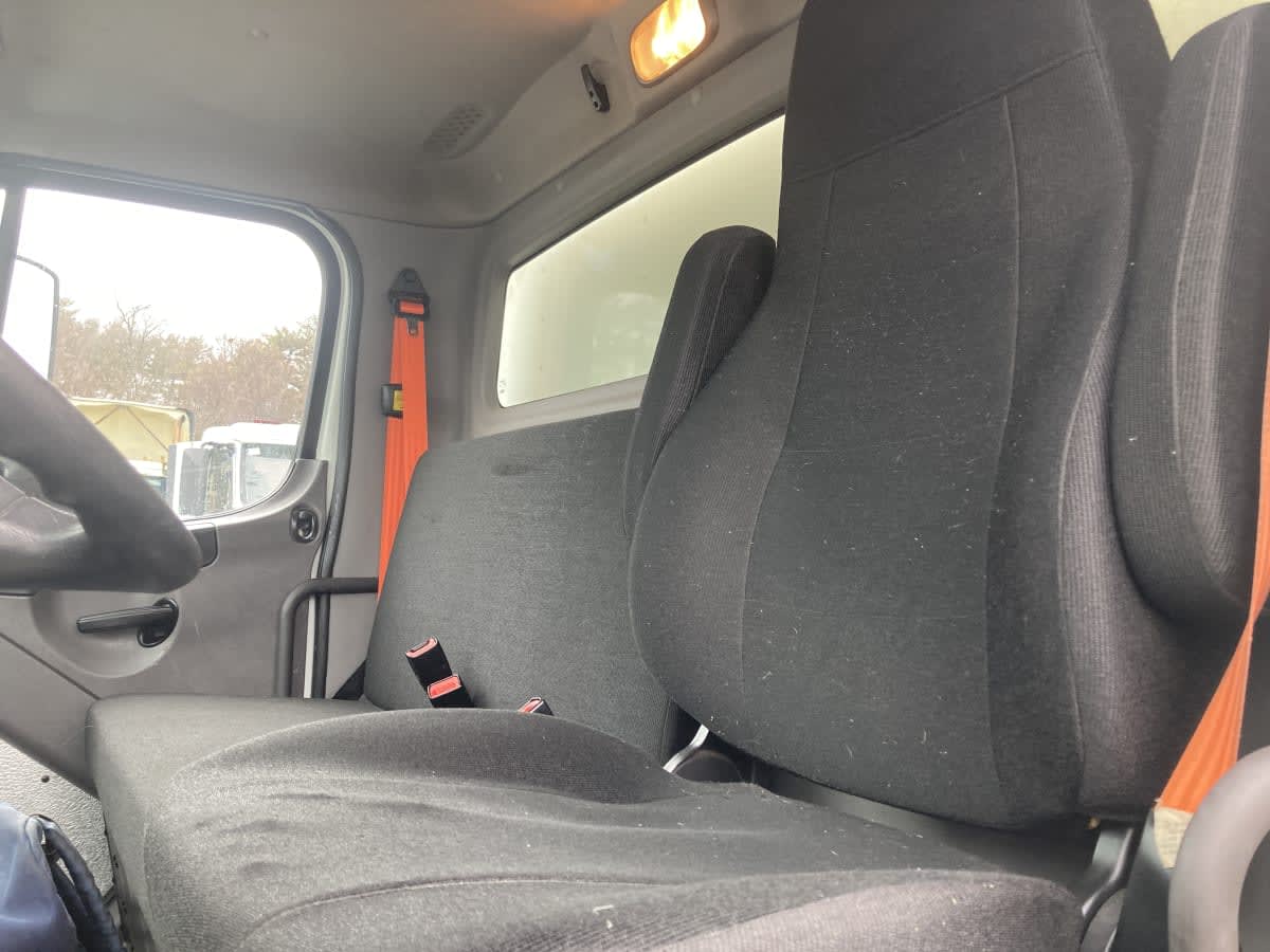 2019 Freightliner/Mercedes M2 106 869834