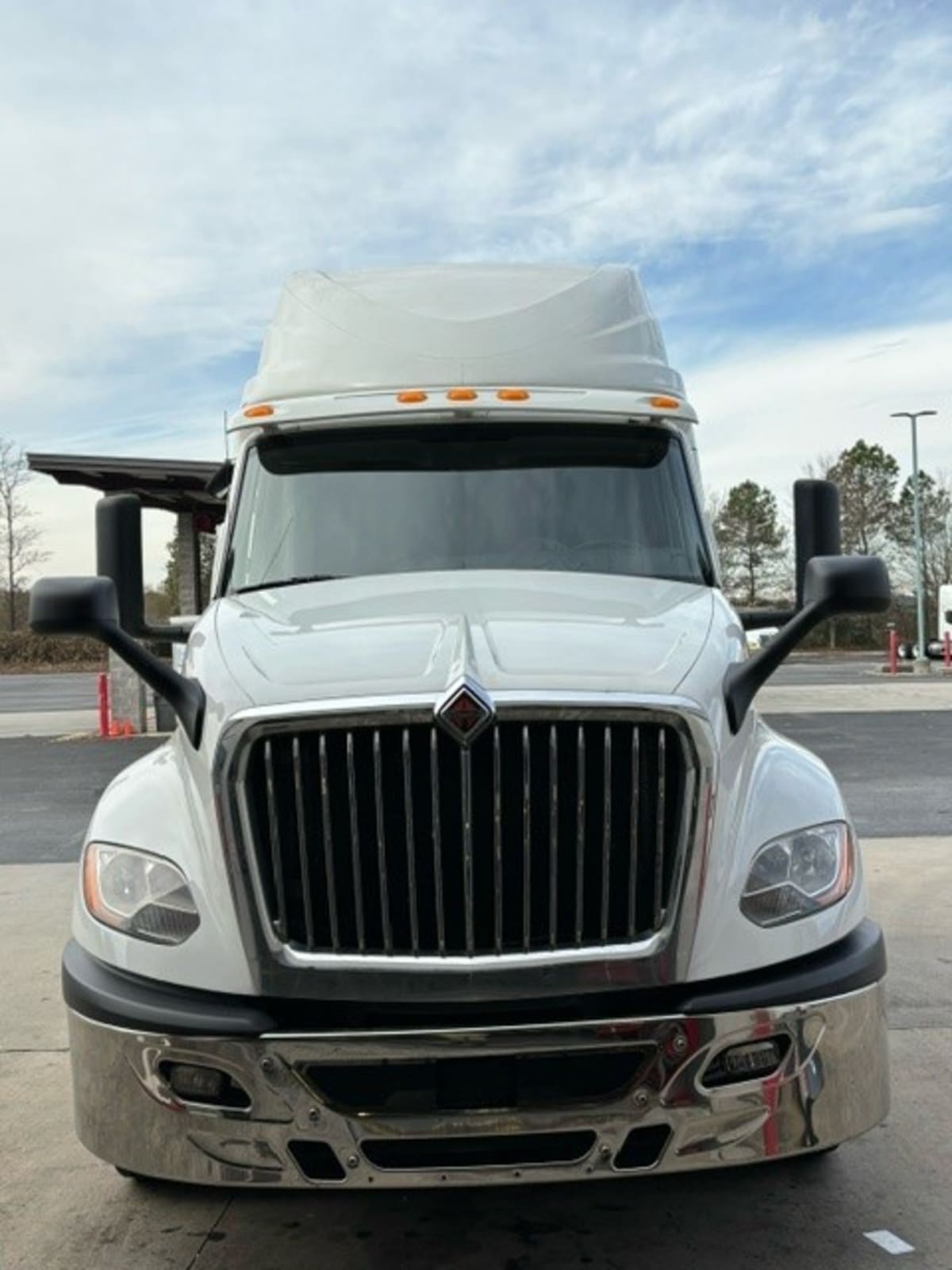 2019 Navistar International LT625 SLPR CAB 869839