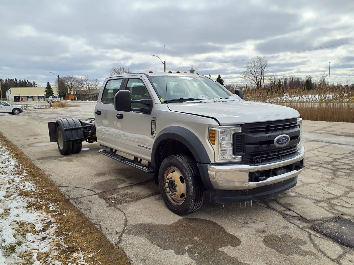 2019 Ford Motor Company F550 869847