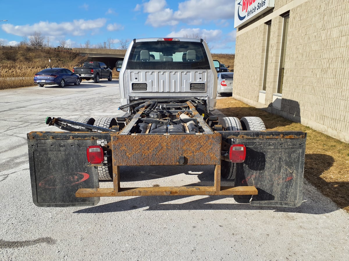 2019 Ford Motor Company F550 869848