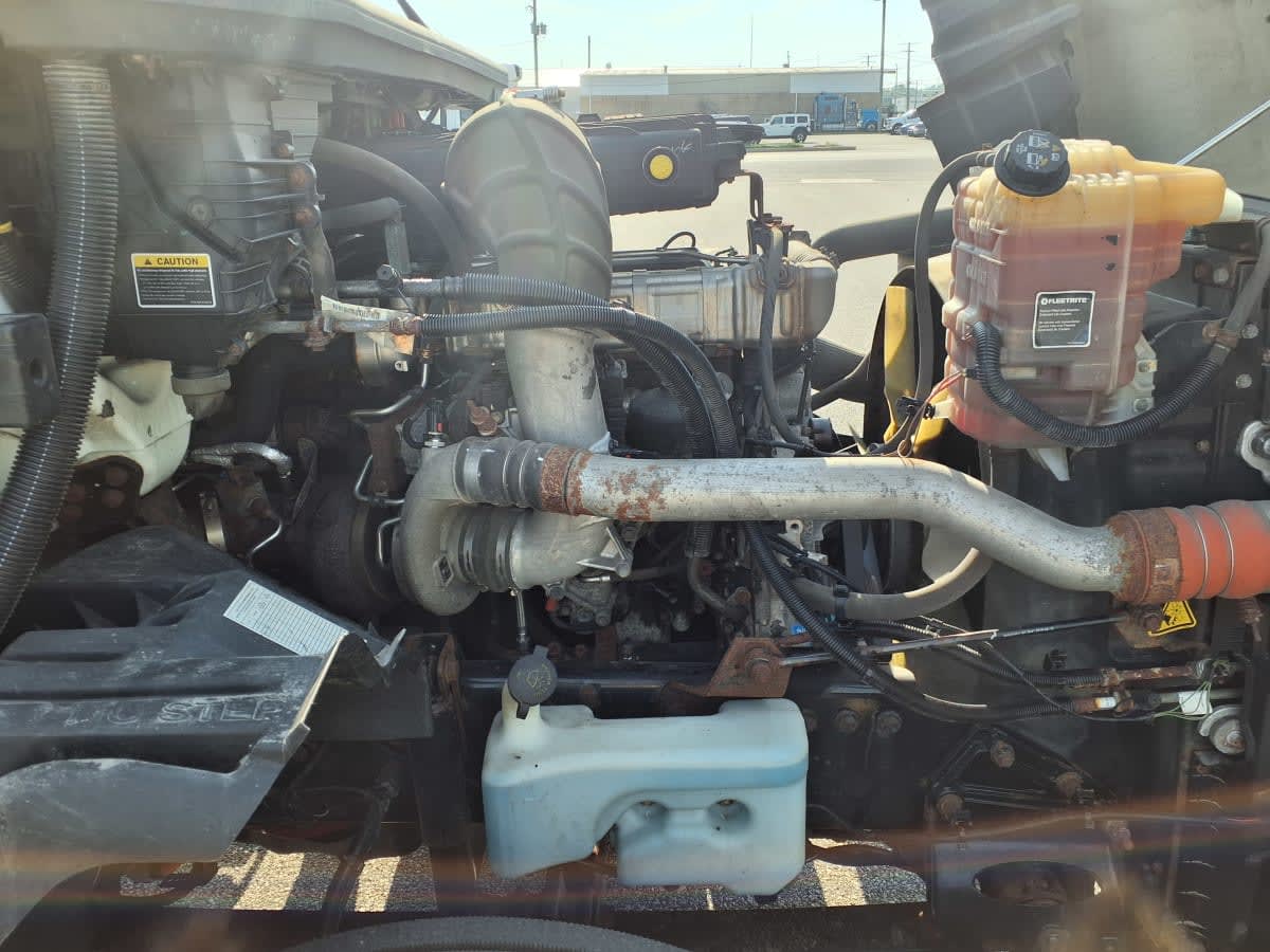 2019 Navistar International LT625 DAYCAB T/A 869937