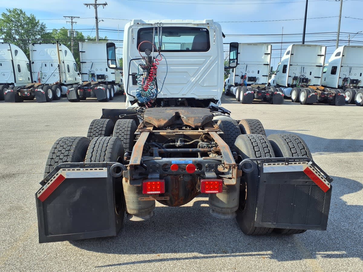 2019 Navistar International LT625 DAYCAB T/A 869937