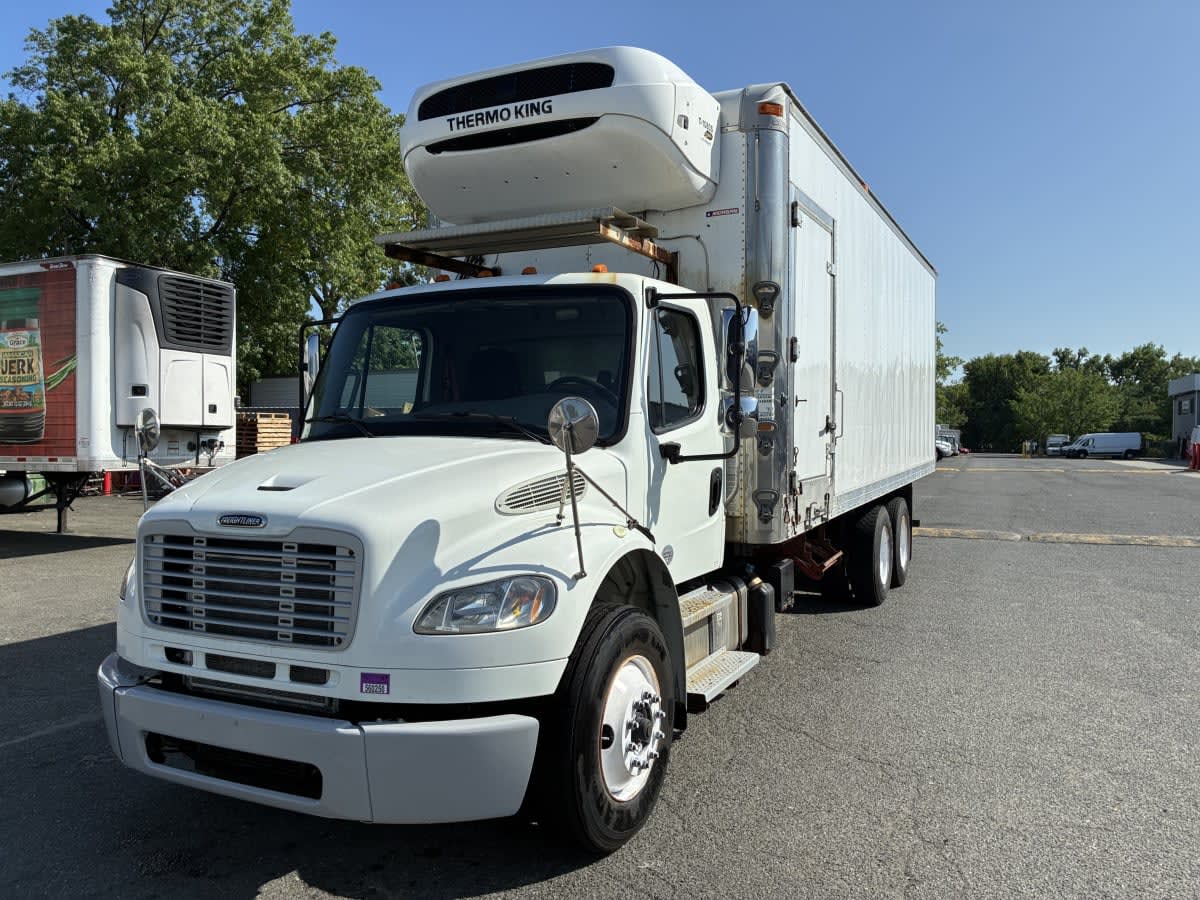 2019 FREIGHTLINER/MERCEDES M2 106 870038 2019 FREIGHTLINER/MERCEDES M2 106 870038