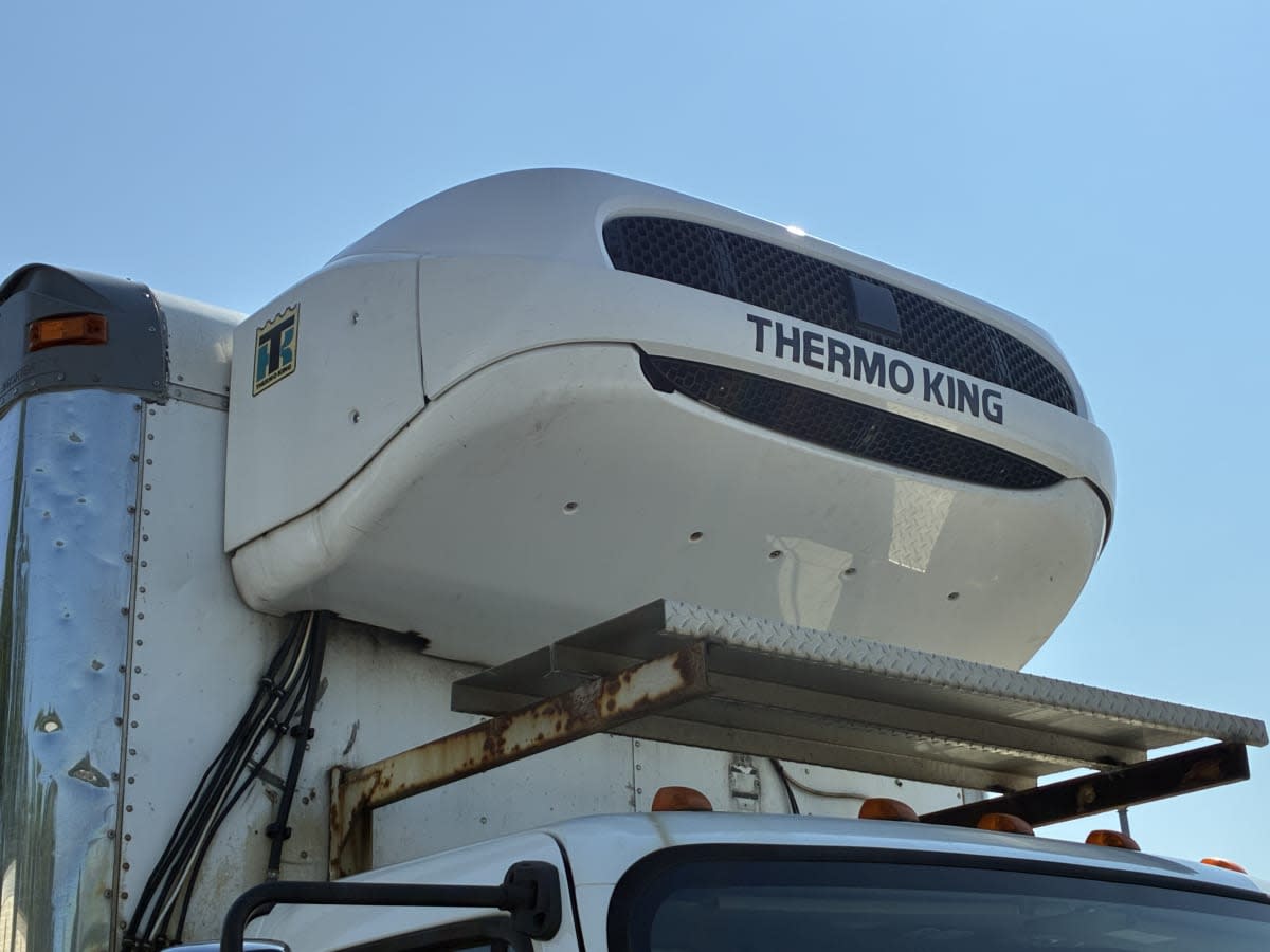 2019 Freightliner/Mercedes M2 106 870038