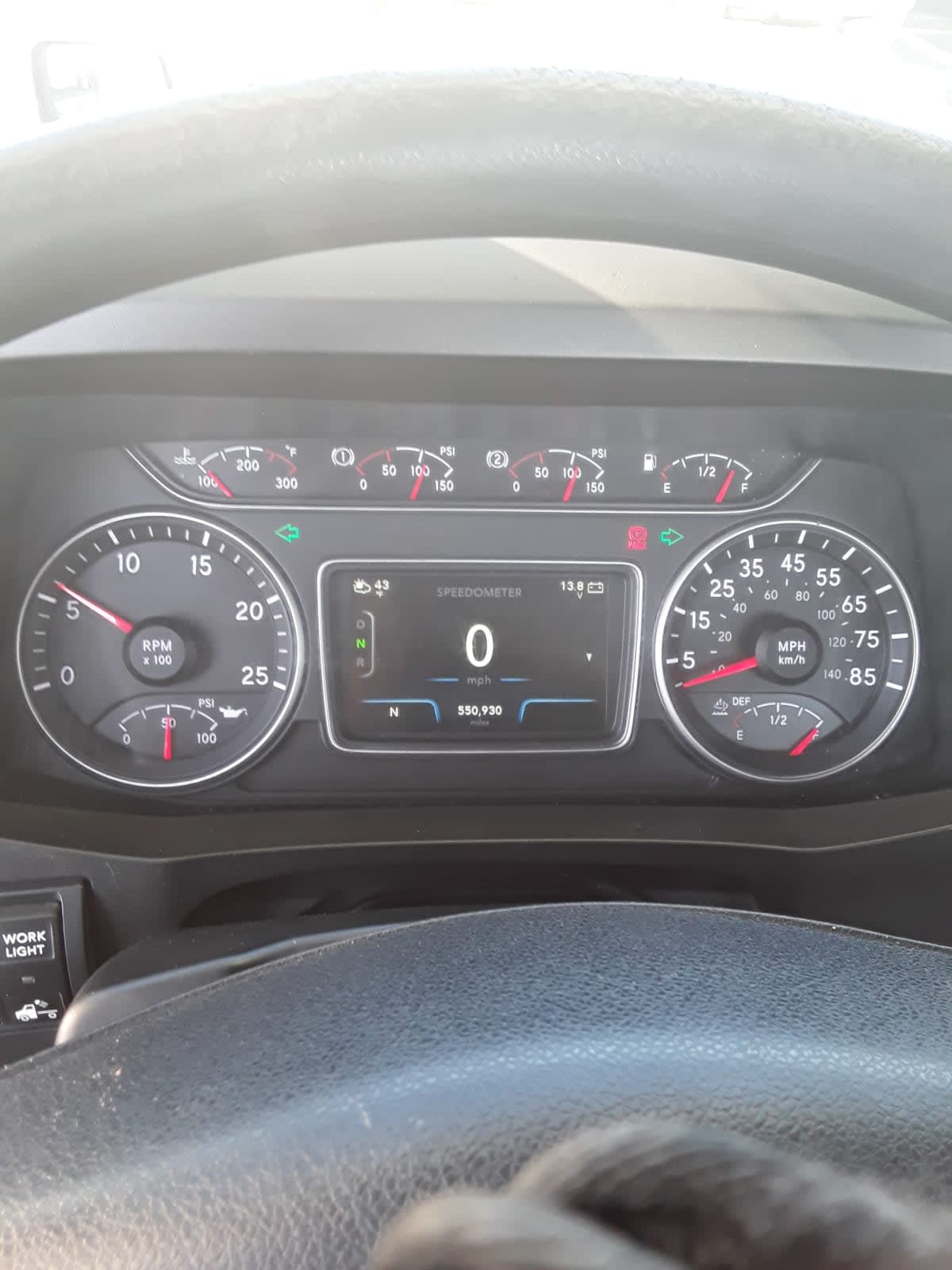 2019 Navistar International LT625 DAYCAB T/A 870042