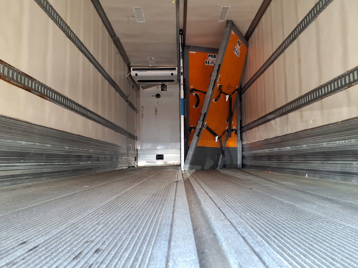 2019 Freightliner/Mercedes M2 106 870048