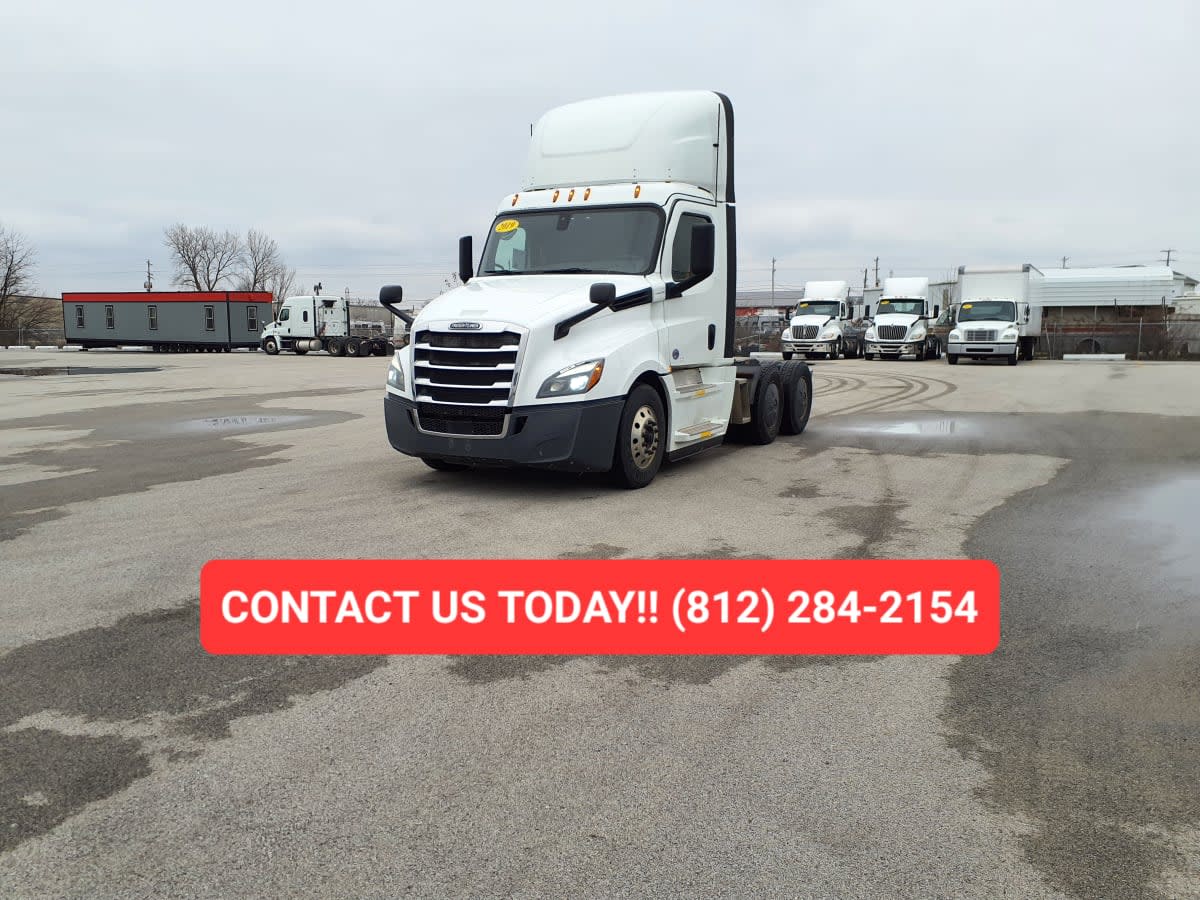 2019 Freightliner/Mercedes NEW CASCADIA PX12664 870156