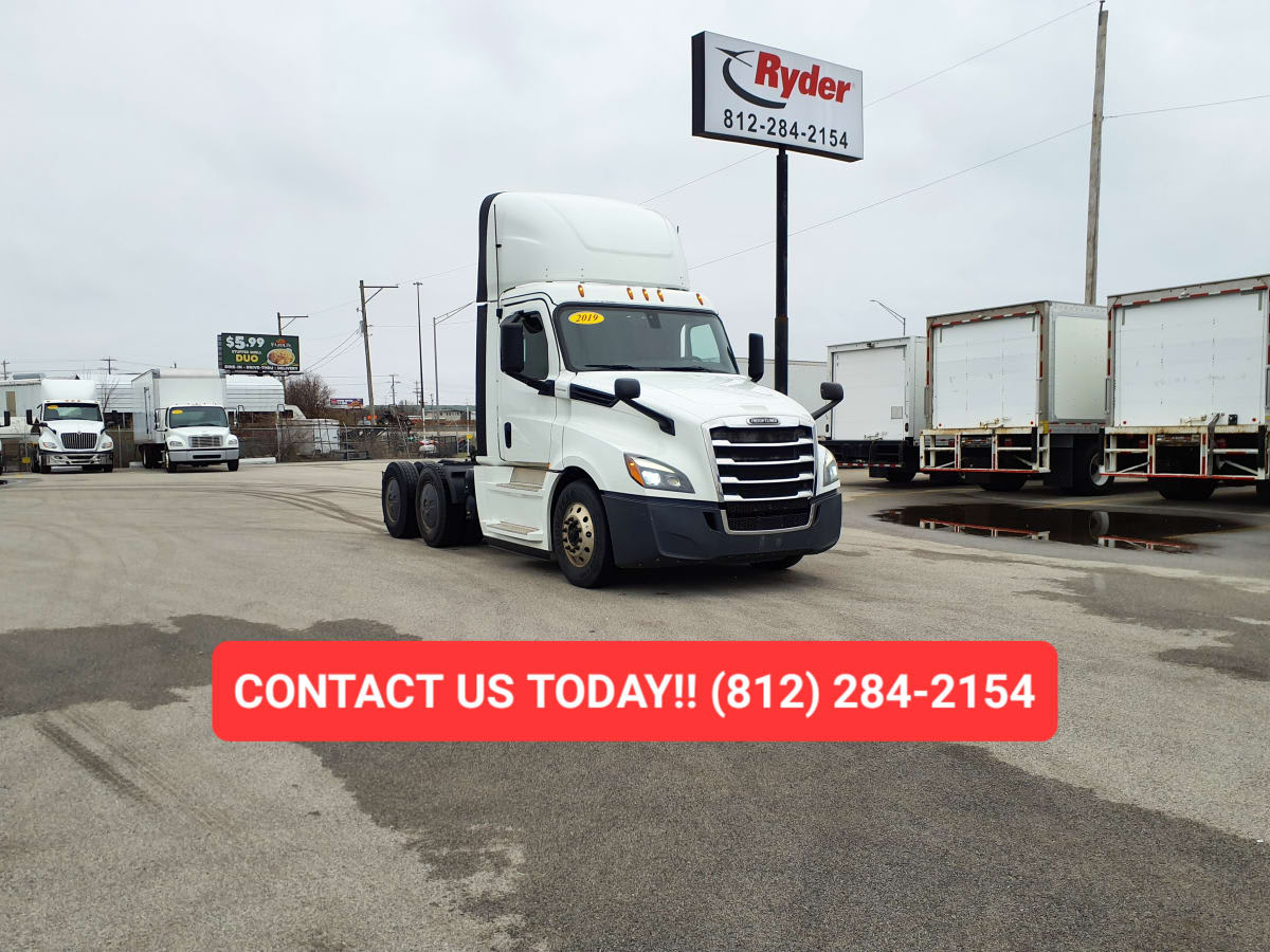 2019 Freightliner/Mercedes NEW CASCADIA PX12664 870156