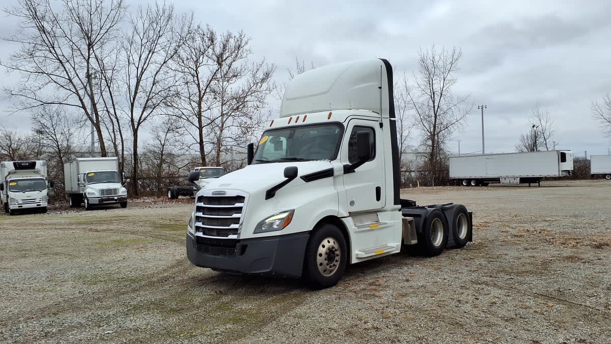 2019 Freightliner/Mercedes NEW CASCADIA PX12664 870159