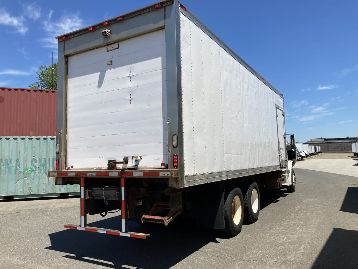 2019 Freightliner/Mercedes M2 106 870188
