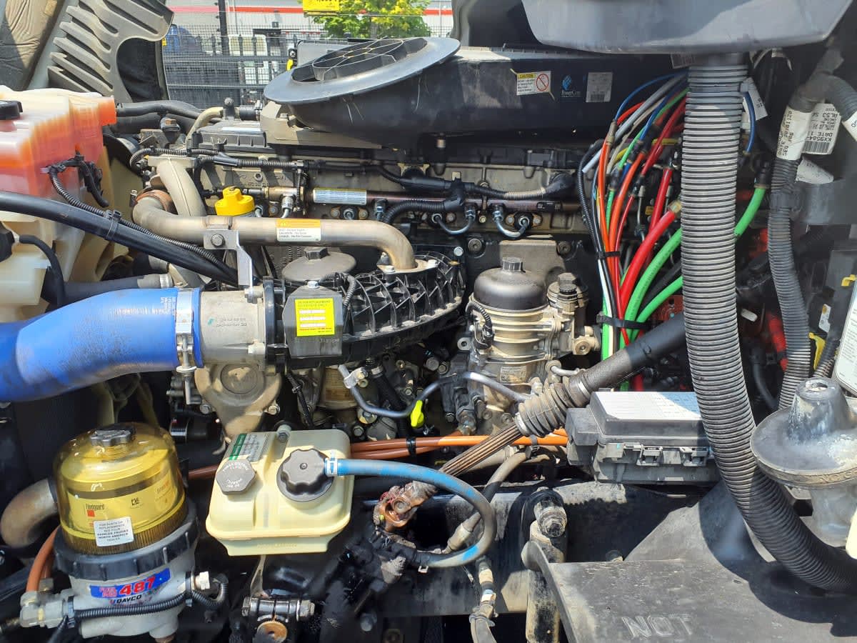 2019 Freightliner Cascadia in Atlanta, GA — photo 8