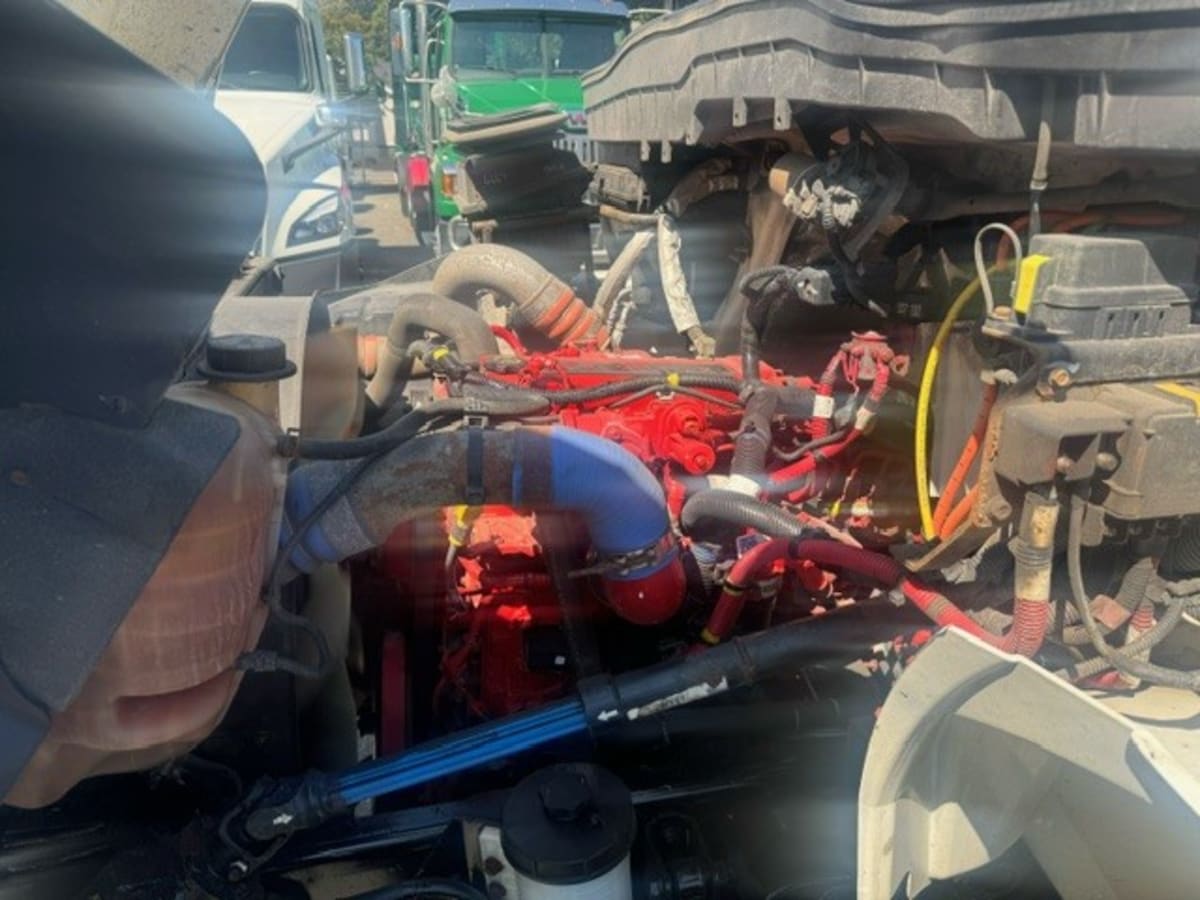 2019 Navistar International 4300 870206