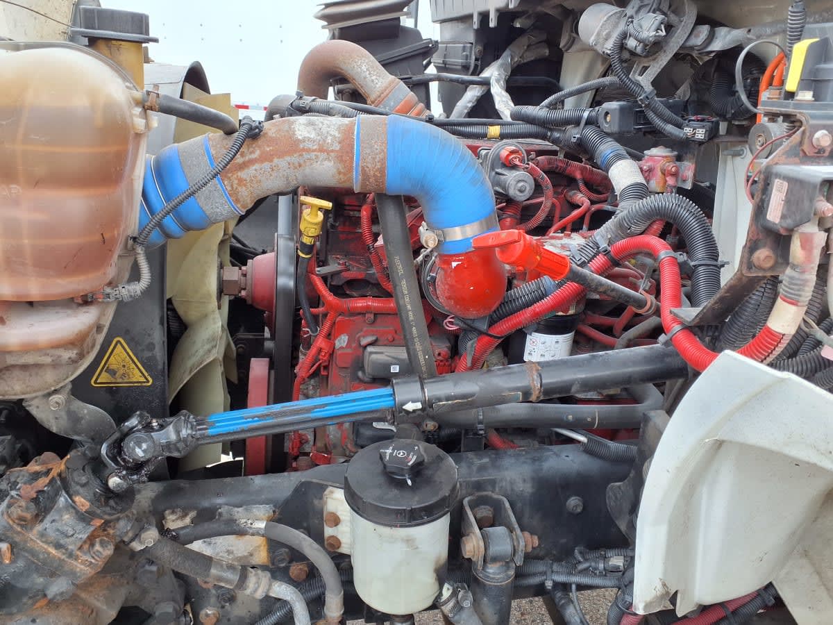 2019 Navistar International 4300 870219