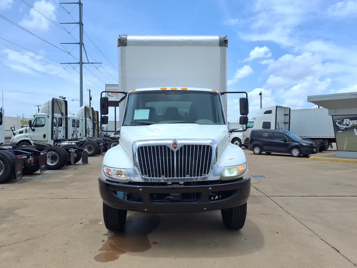 2019 International 4300 in Dallas, TX — photo 2