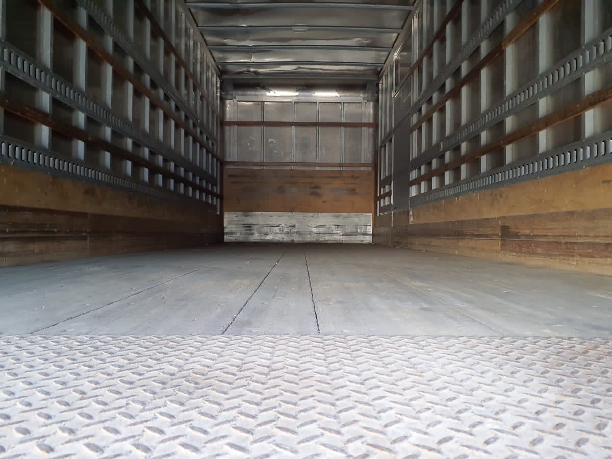 2019 Navistar International 4300 870225