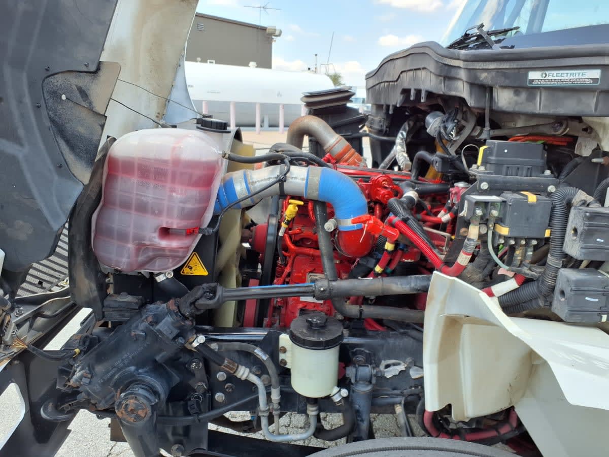 2019 Navistar International 4300 870226
