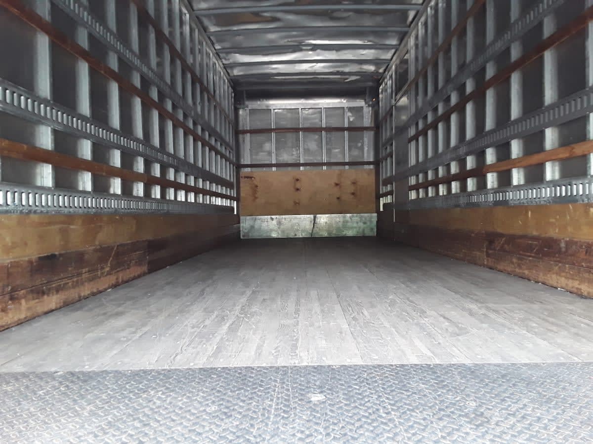 2019 Navistar International 4300 870238