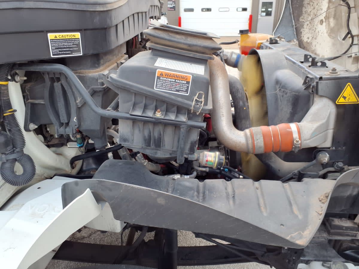 2019 Navistar International 4300 870243
