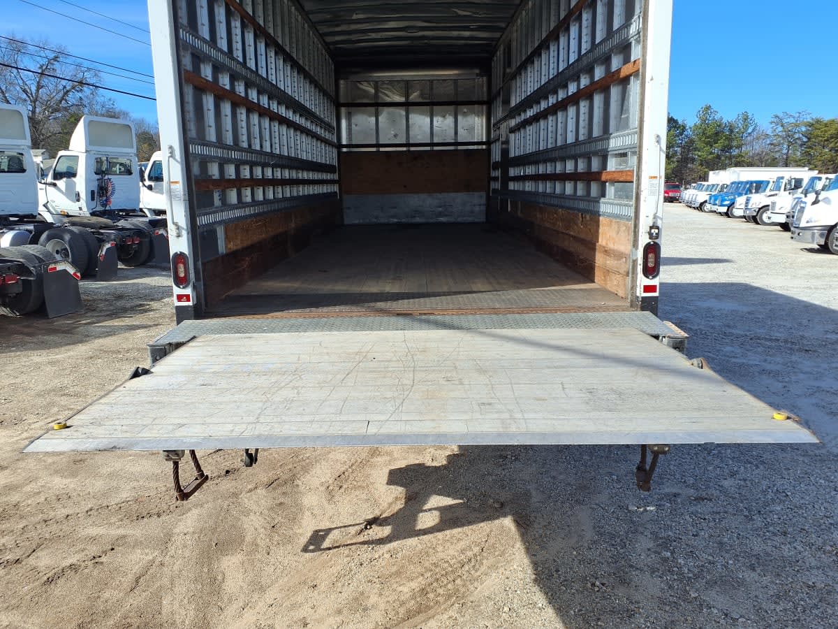 2019 Navistar International 4300 870248