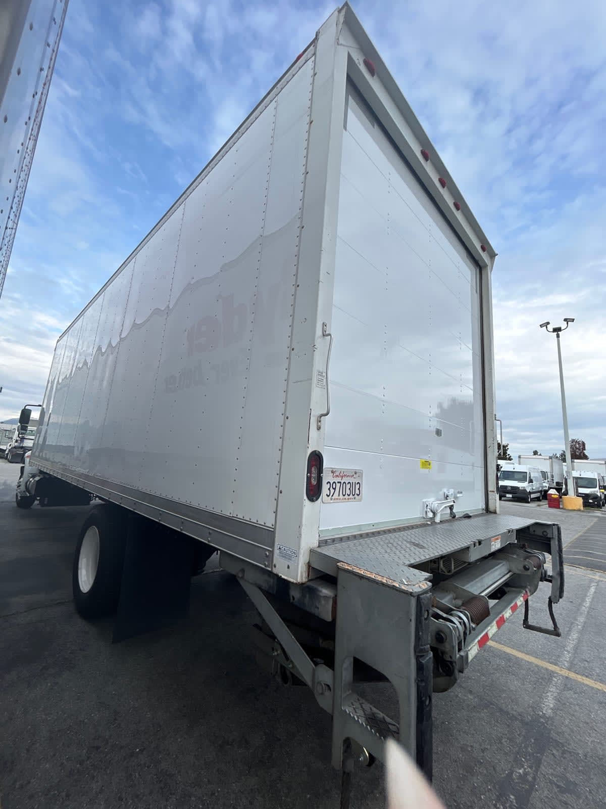 2019 Navistar International 4300 870253