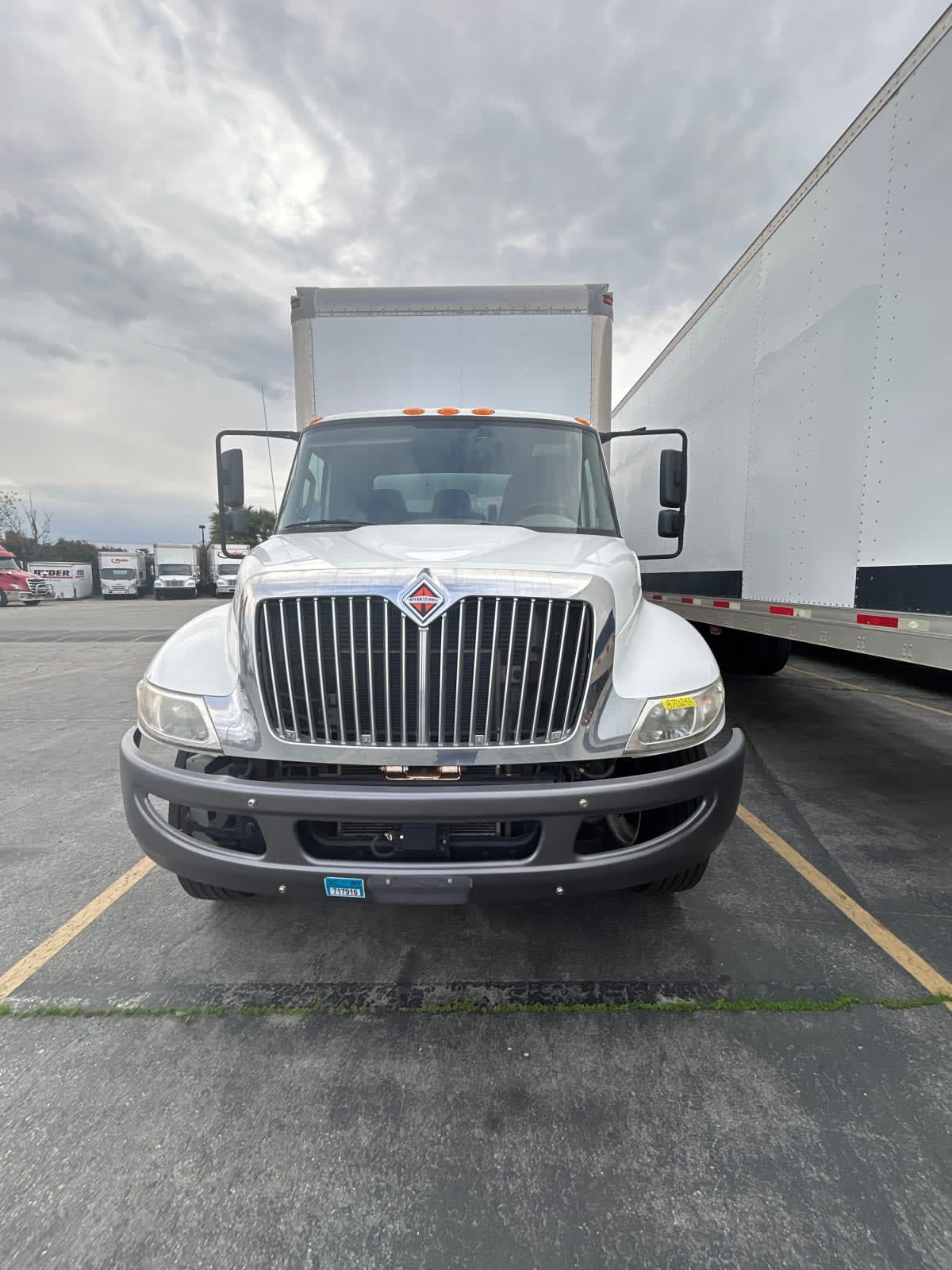 2019 Navistar International 4300 870253