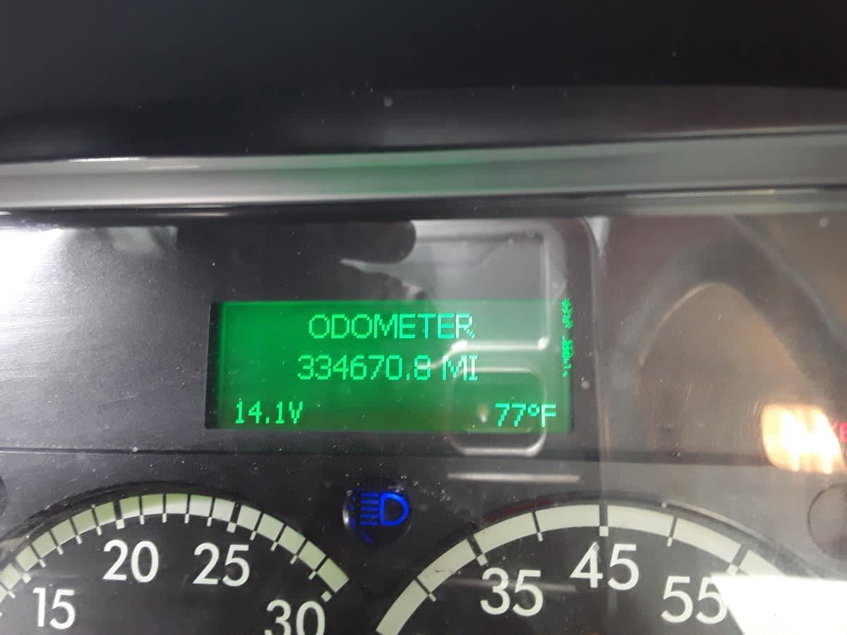 2019 Freightliner M2 106 870283
