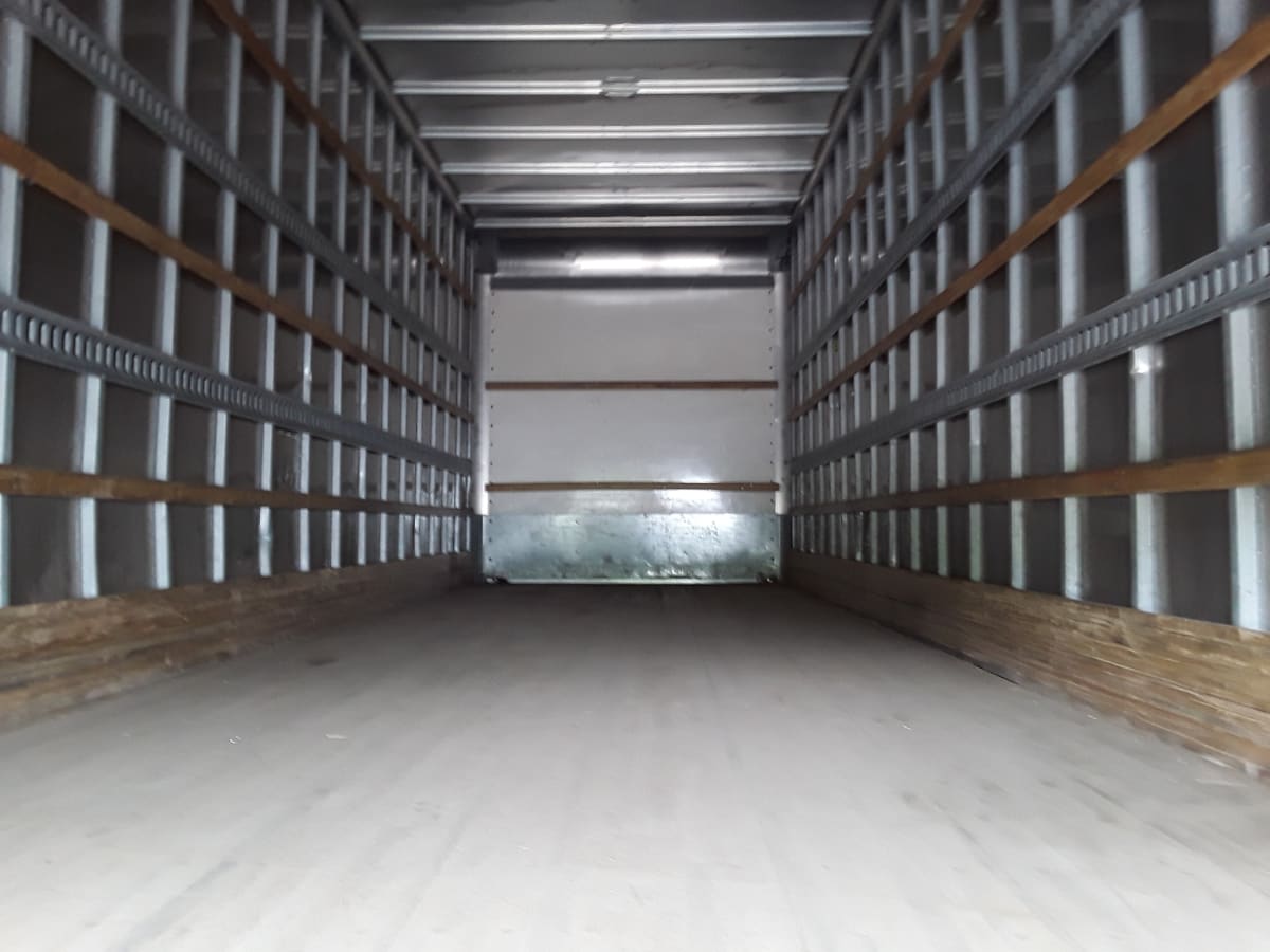 2019 Freightliner M2 106 870283