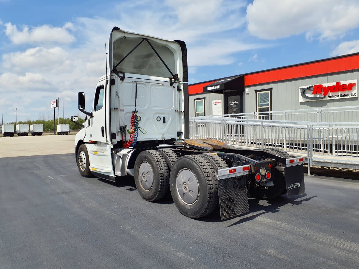 2019 Freightliner/Mercedes NEW CASCADIA PX12664 870318