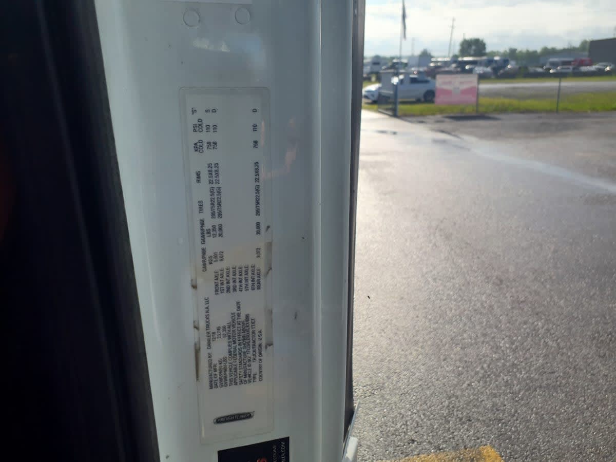 2019 Freightliner NEW CASCADIA PX12664 870327