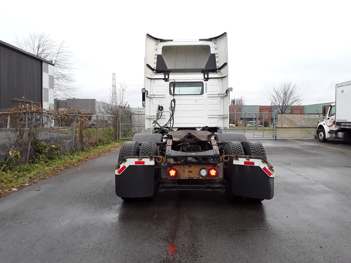 2019 Volvo VNL64T-300 870335