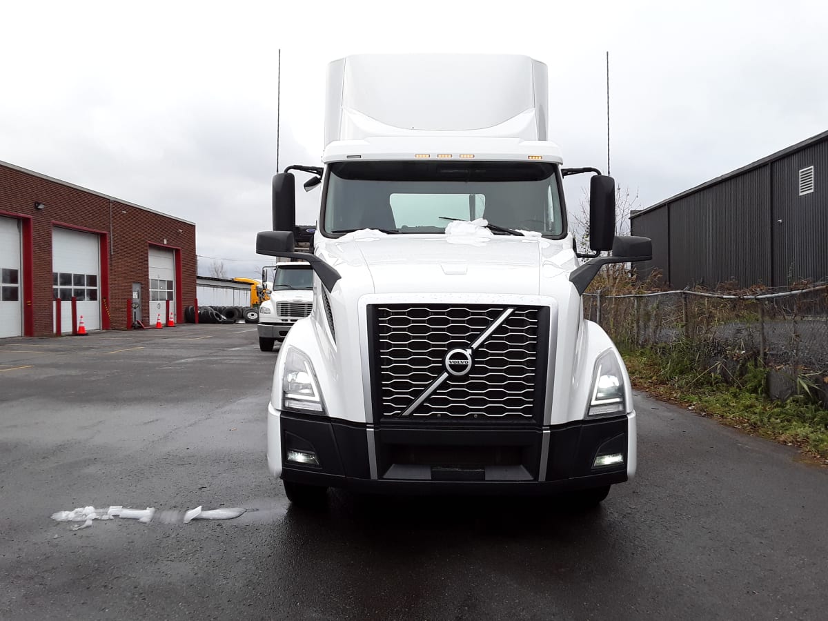 2019 Volvo VNL64T-300 870335