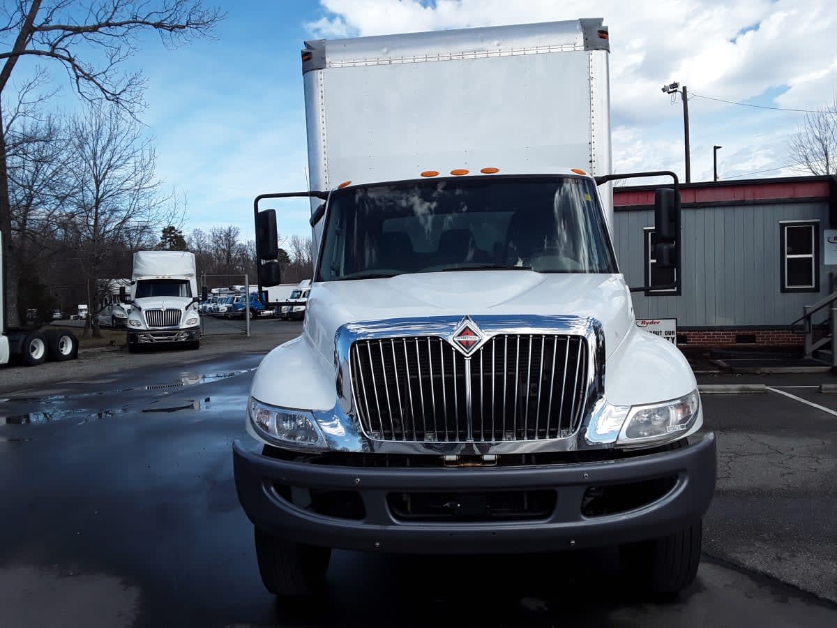 2019 Navistar International 4300 870373
