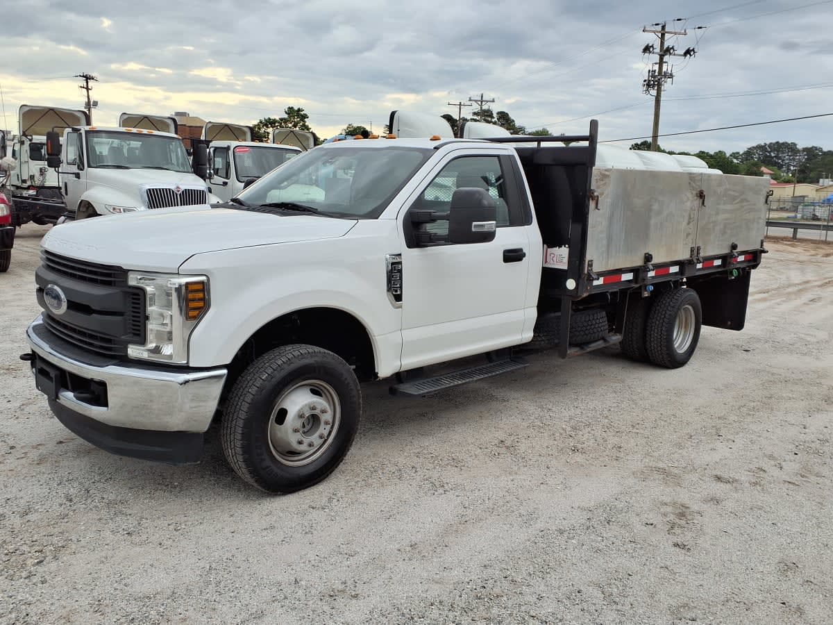 2019 Ford Motor Company F350 870406