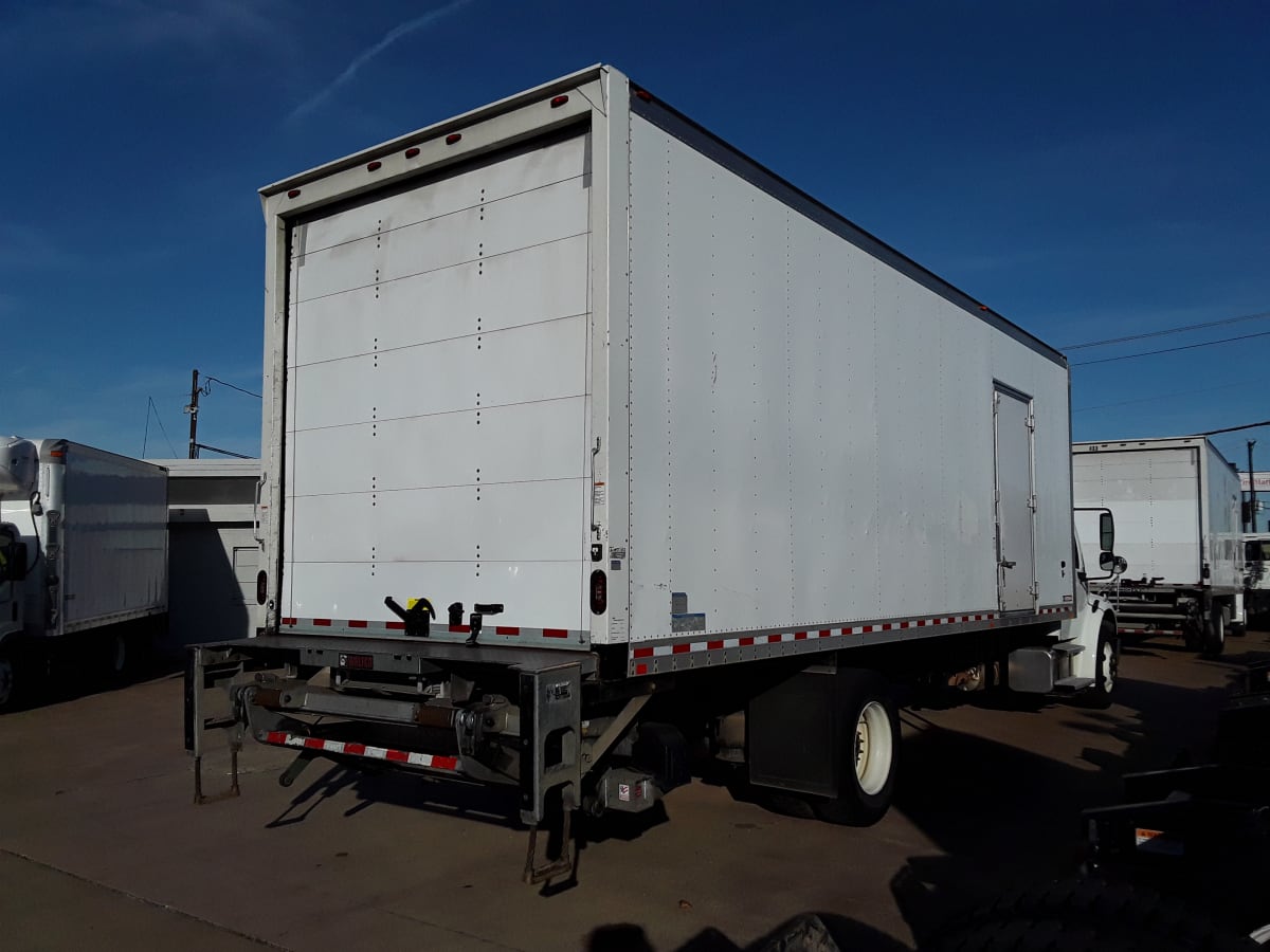 2019 Freightliner/Mercedes M2 106 870489