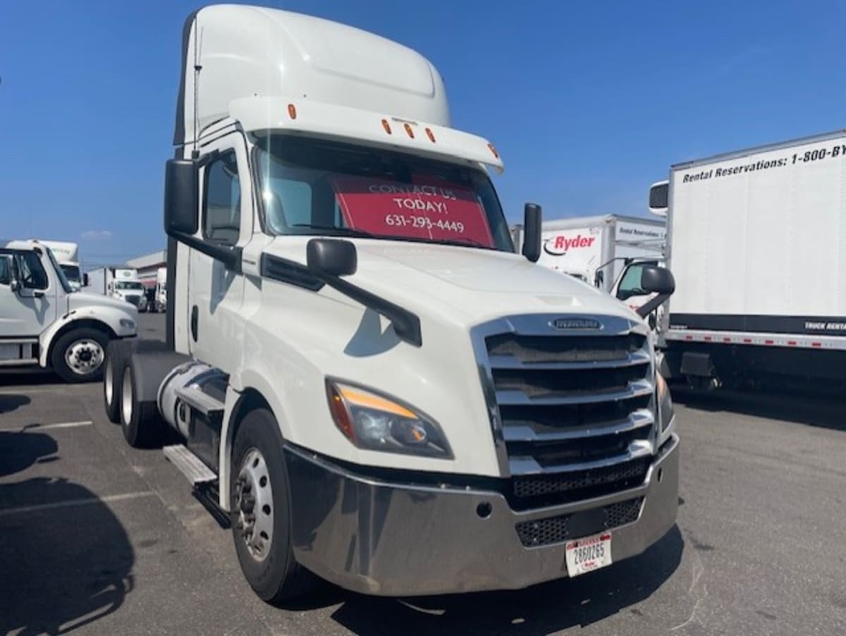 2019 Freightliner - image 3