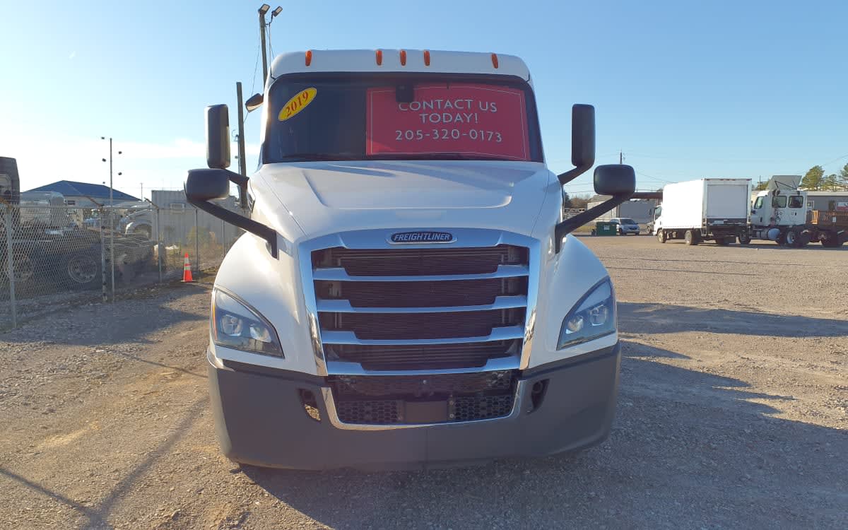 2019 Freightliner/Mercedes NEW CASCADIA PX12664 870526