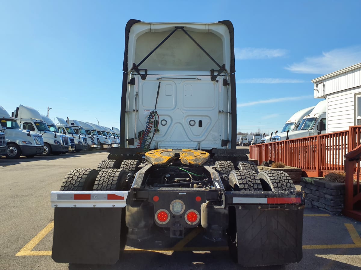 2019 Freightliner/Mercedes NEW CASCADIA PX12664 870535