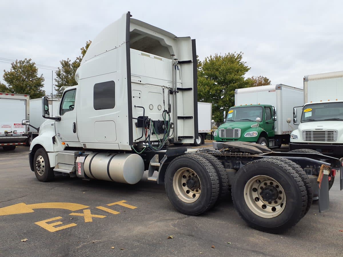 2019 Navistar International LT625 SLPR CAB 870558