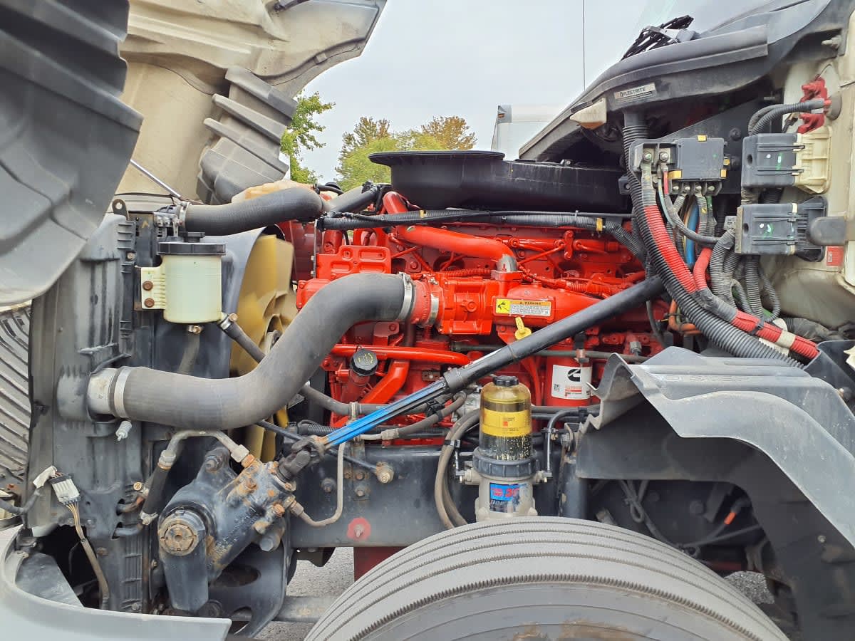 2019 Navistar International LT625 SLPR CAB 870558