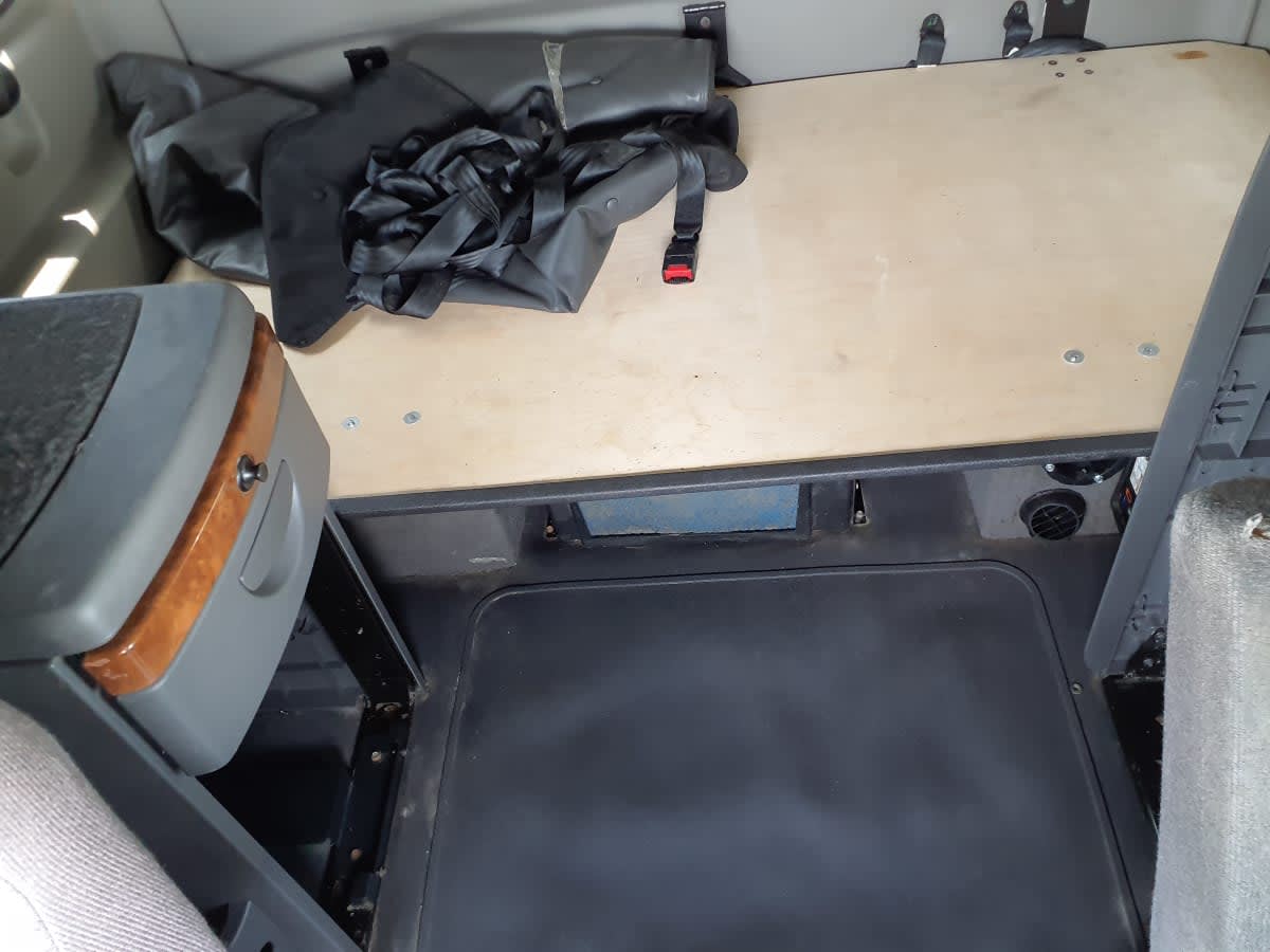 2019 Navistar International LT625 SLPR CAB 870559