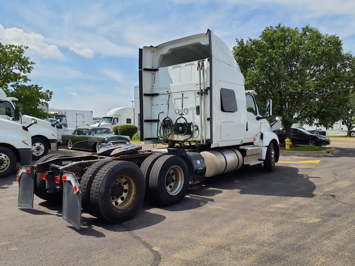 2019 Navistar International LT625 SLPR CAB 870559