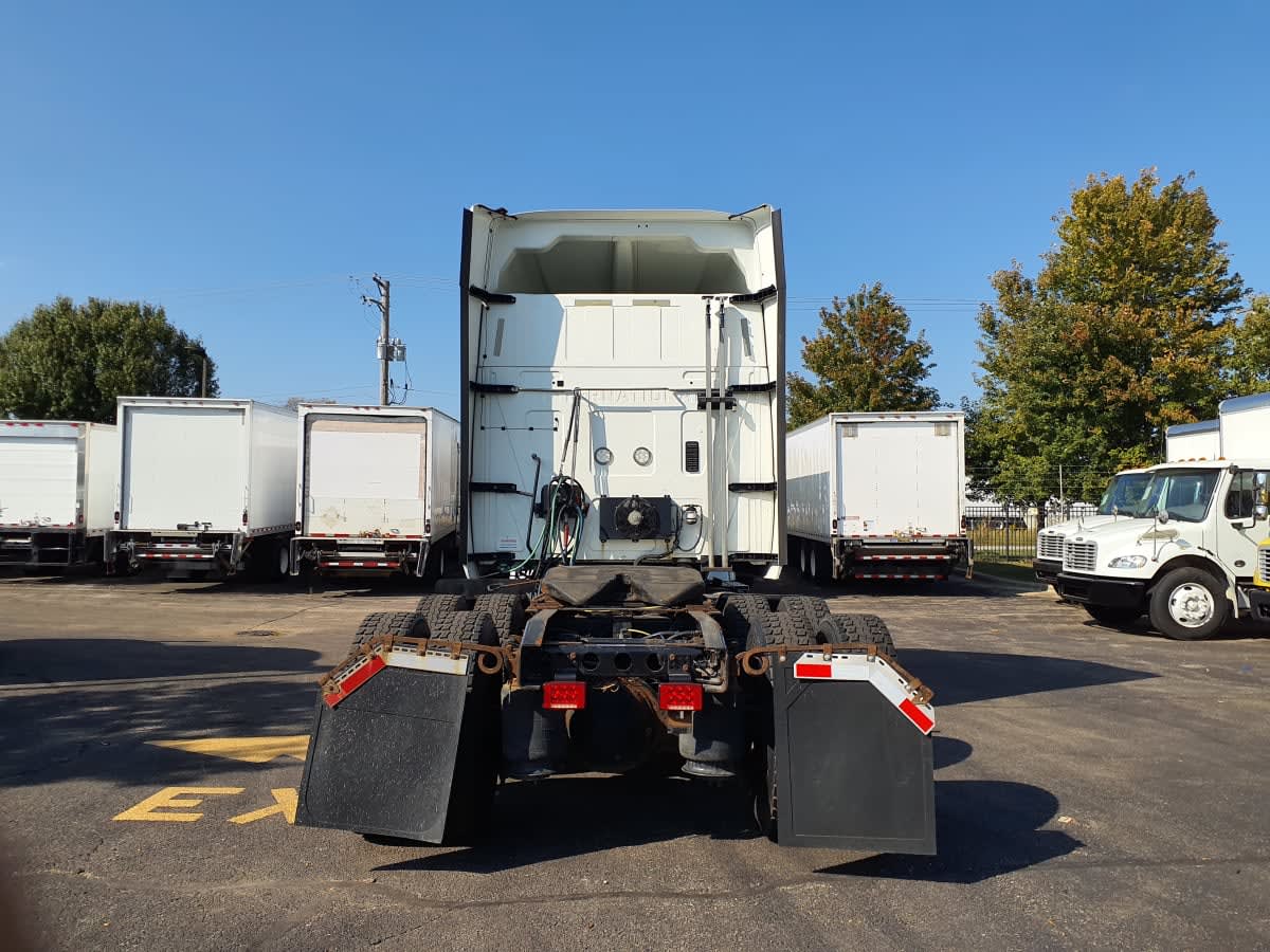 2019 Navistar International LT625 SLPR CAB 870595