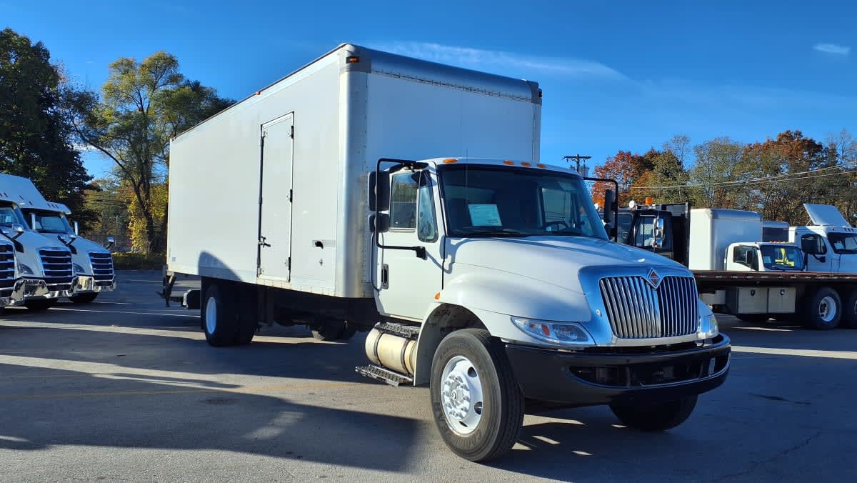 2019 Navistar International 4300 870714
