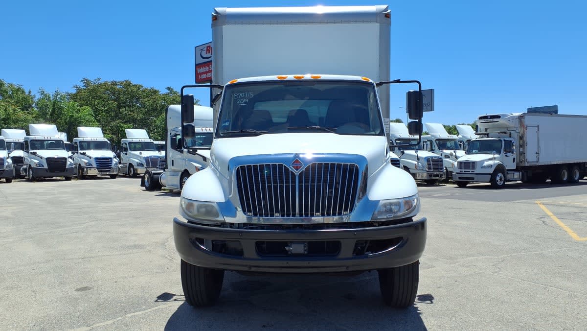 2019 Navistar International 4300 870715