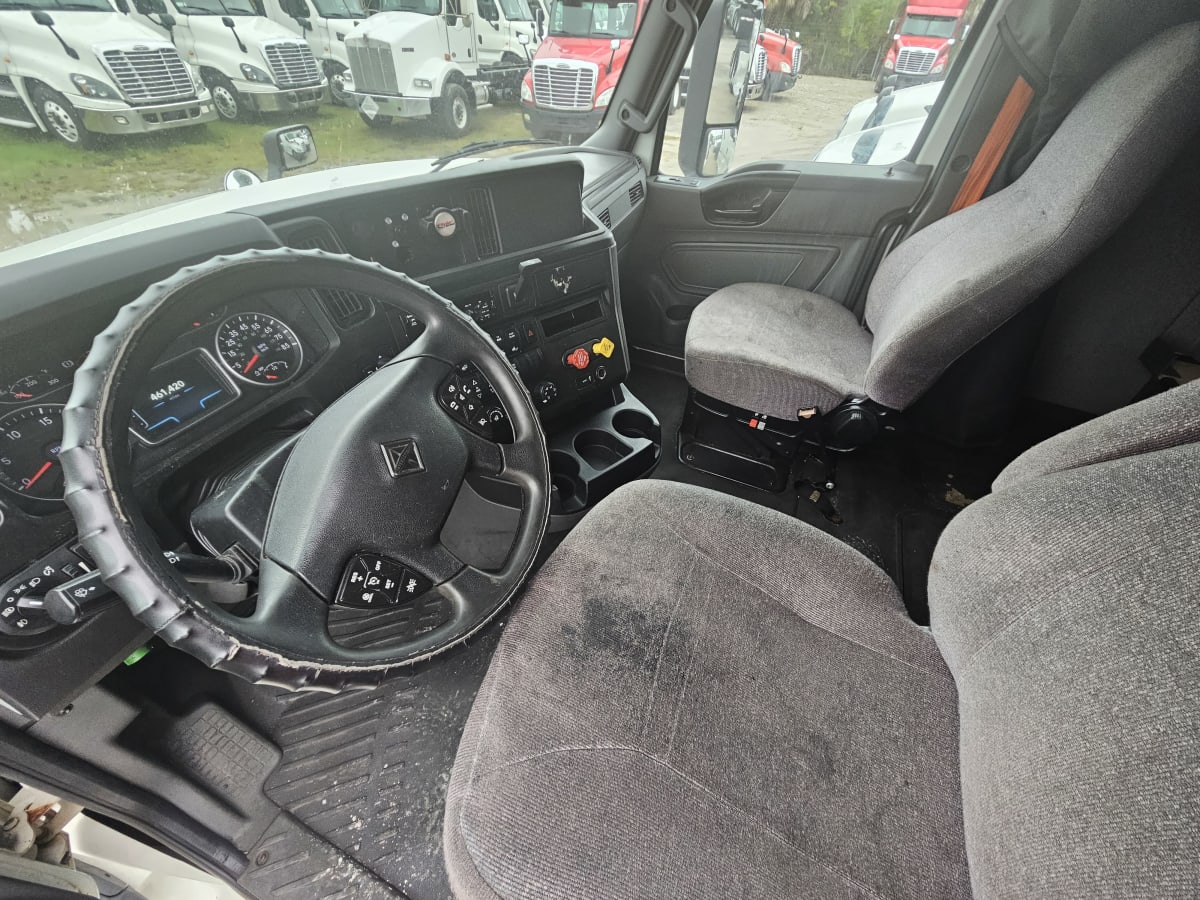 2019 Navistar International LT625 SLPR CAB 870722