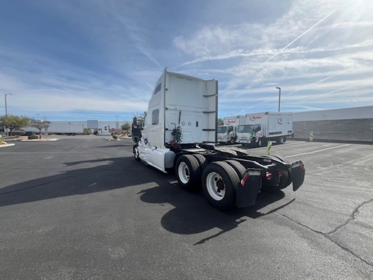 2019 Navistar International LT625 SLPR CAB 870724