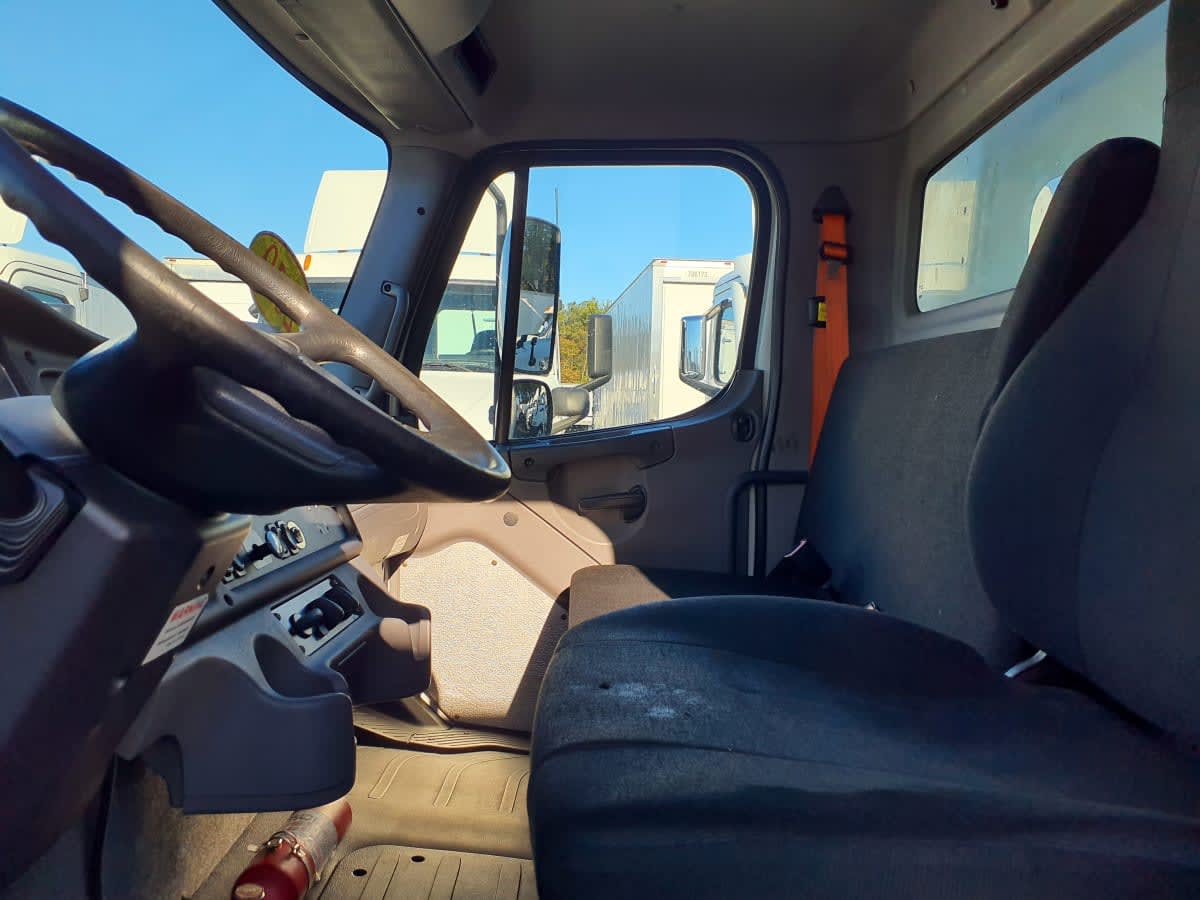 2019 Freightliner/Mercedes M2 106 870734