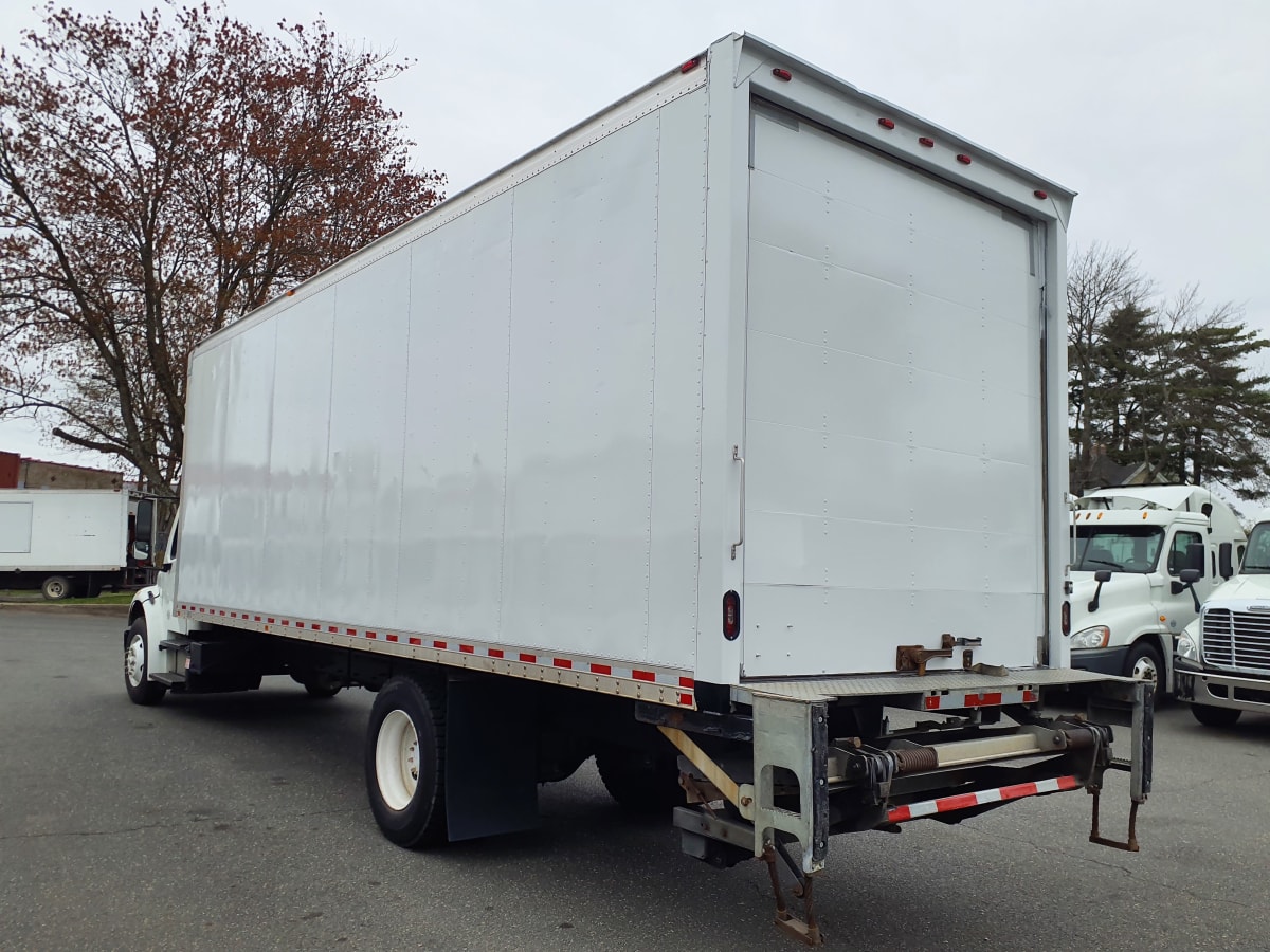 2019 Freightliner/Mercedes M2 106 870781